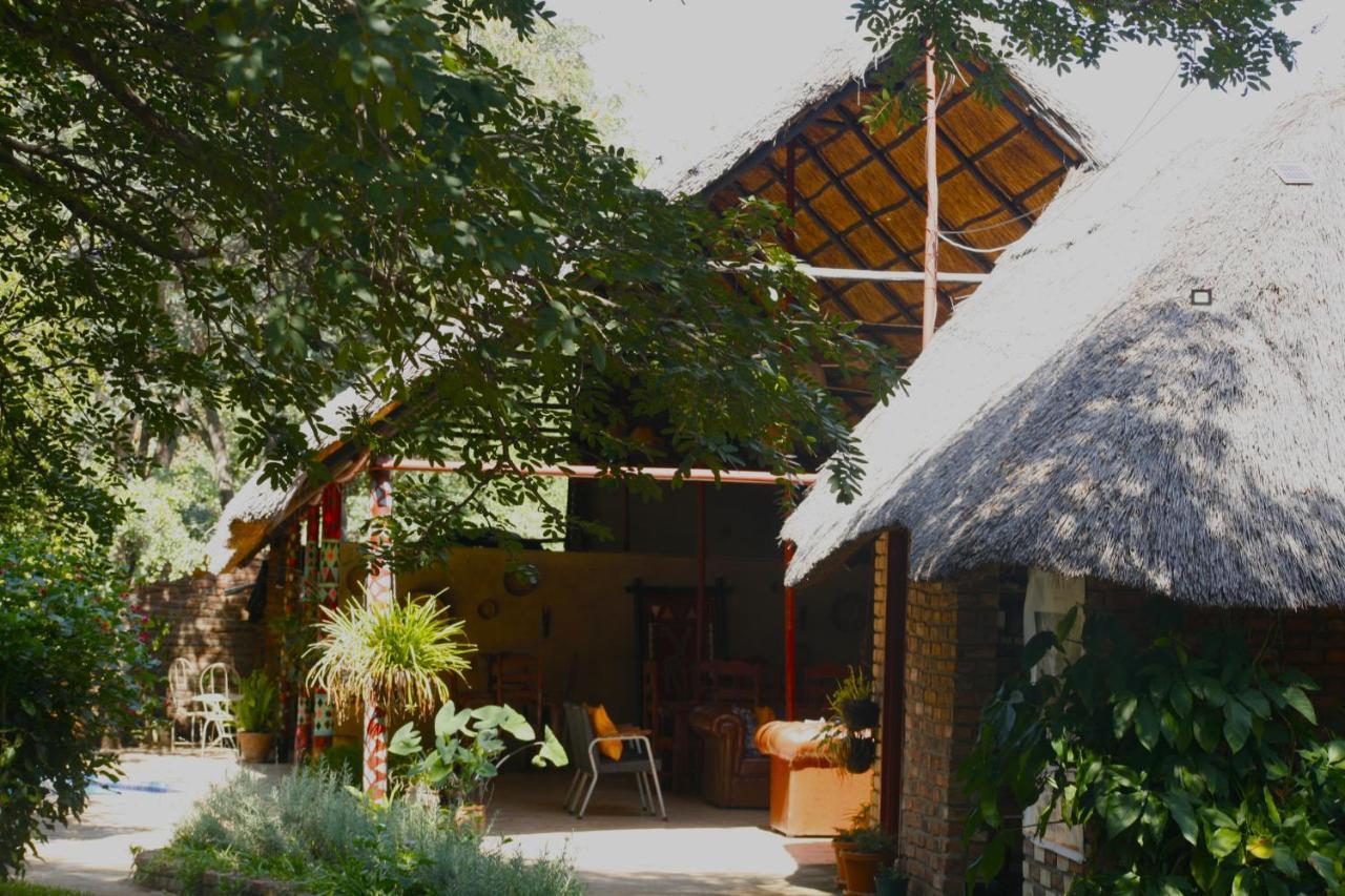 Mawuya Lodge Victoriawatervallen Buitenkant foto
