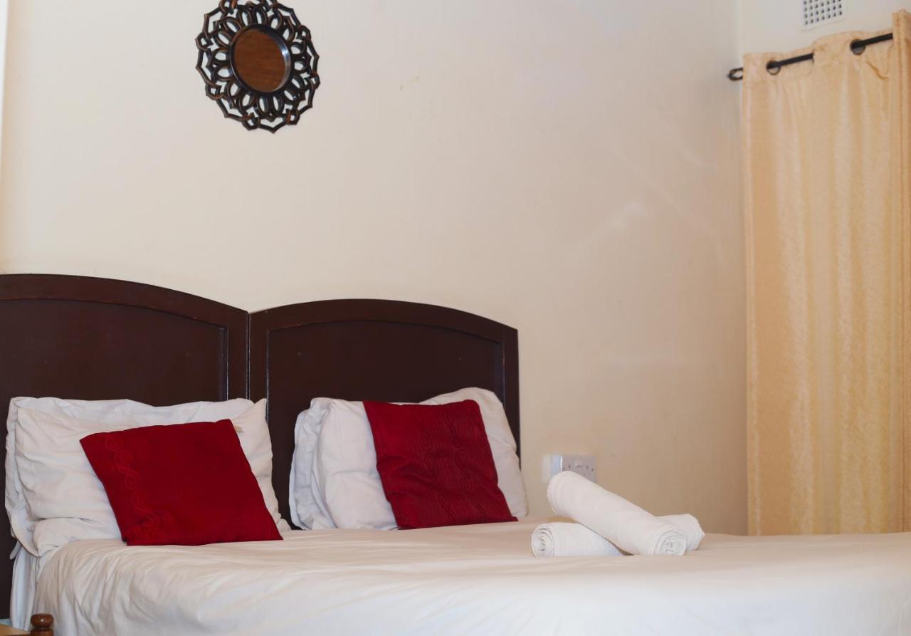 Mawuya Lodge Victoriawatervallen Buitenkant foto