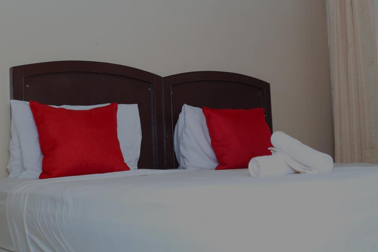 Mawuya Lodge Victoriawatervallen Buitenkant foto