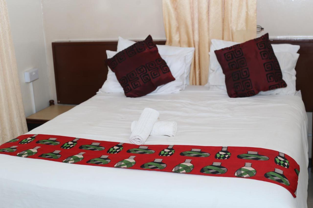 Mawuya Lodge Victoriawatervallen Buitenkant foto