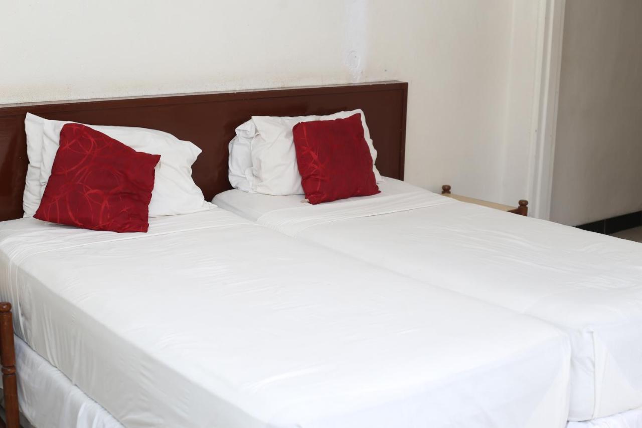 Mawuya Lodge Victoriawatervallen Buitenkant foto