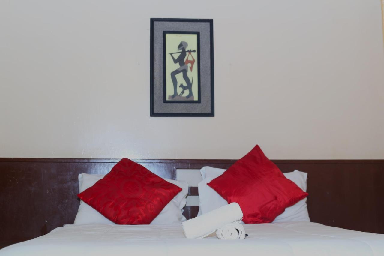 Mawuya Lodge Victoriawatervallen Buitenkant foto